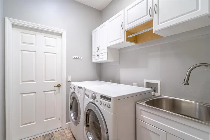 Laundry Room under A/C