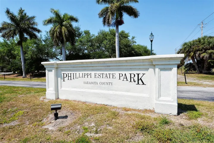 Nearby Phillippi Estate Park offers nature and recreation.
