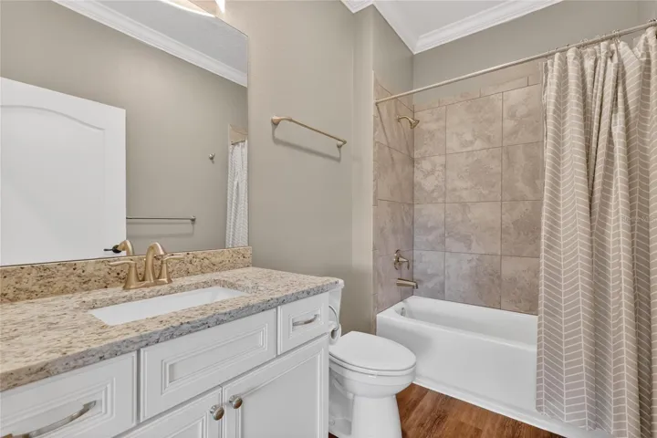 Bath 2 serves Bedroom 2 and 3 ~
