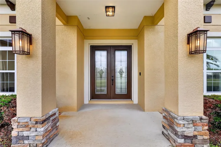 A welcoming entry for your guests ~