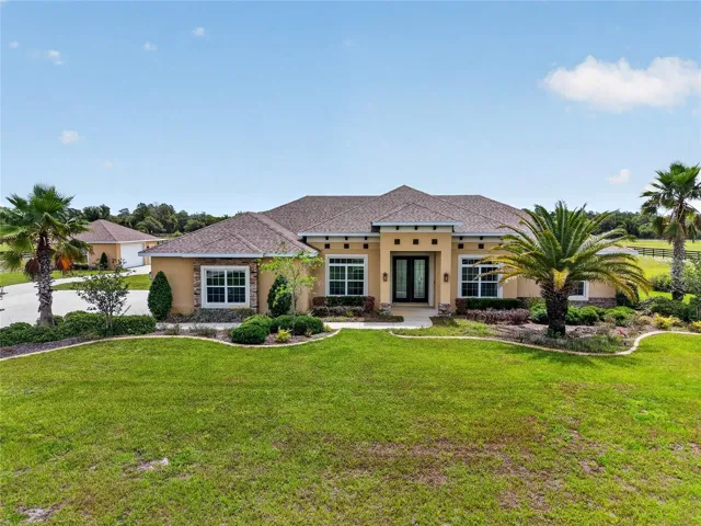 Let's explore this beautiful property in Lake Seneca Reserve!