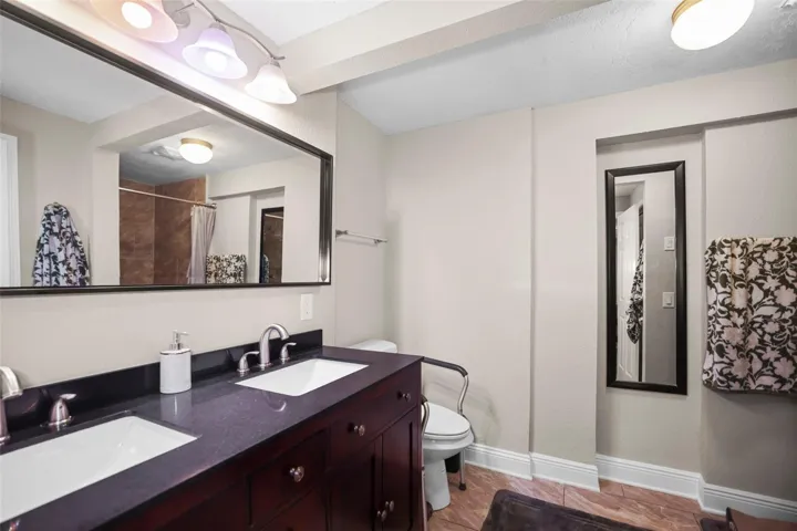 Main Bathroom