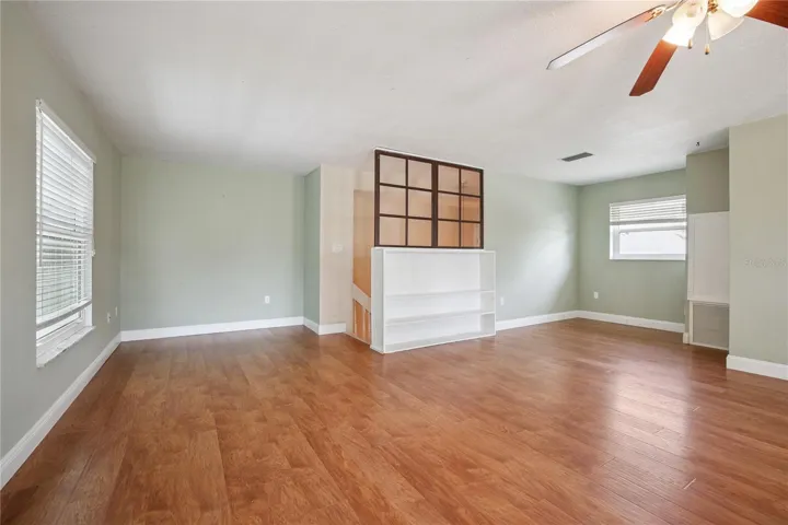2nd floor bedroom