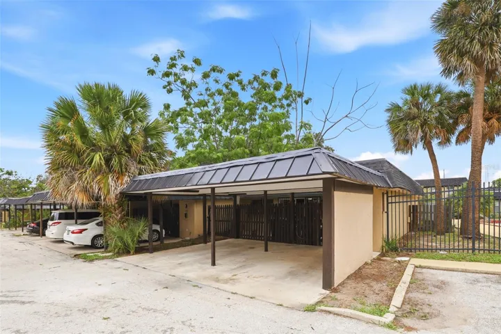 Carport