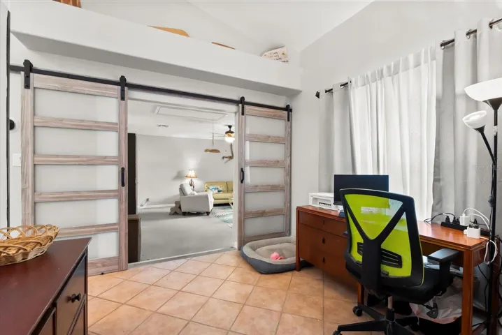 Office/Study/Den