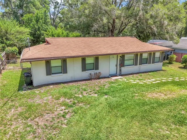 Front view of home