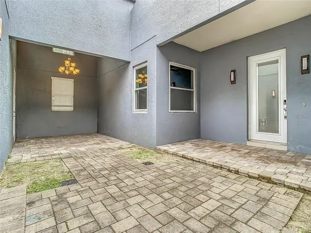 Entry to MIL suite