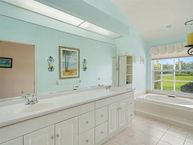 Primary Bath, twin sink