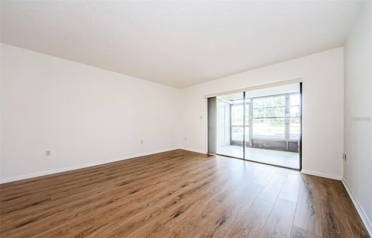 Very Open Newer Floors