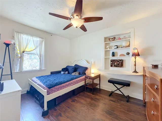 Guest Bedroom 2