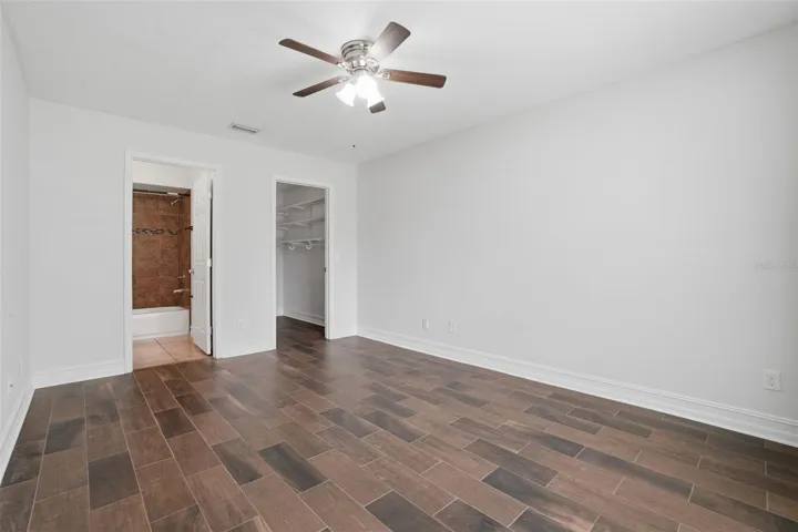 Primary suite