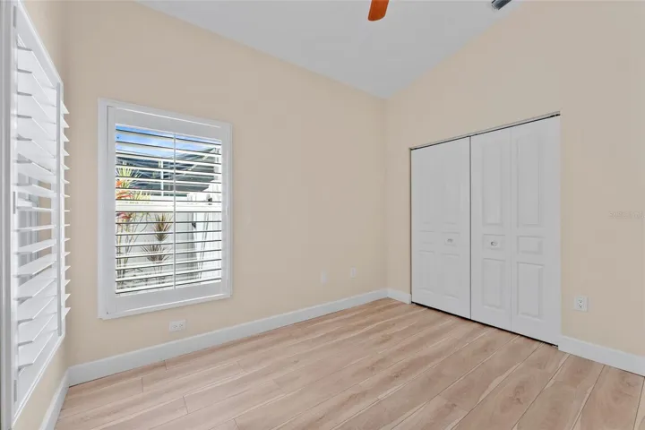 2nd bedroom sunny