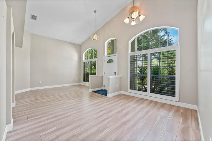 large entry living/dining area