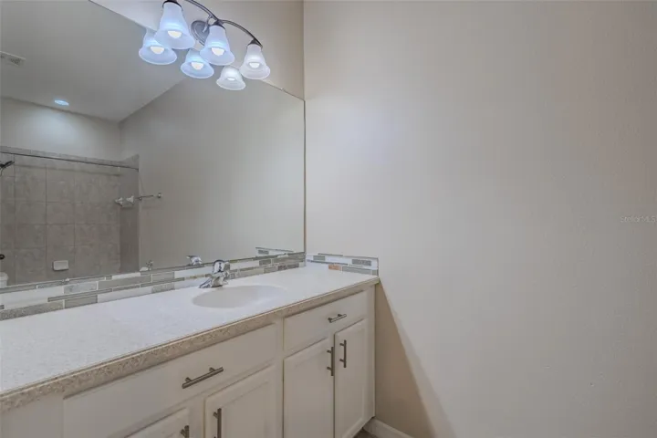 Secondary Bath Ensuite