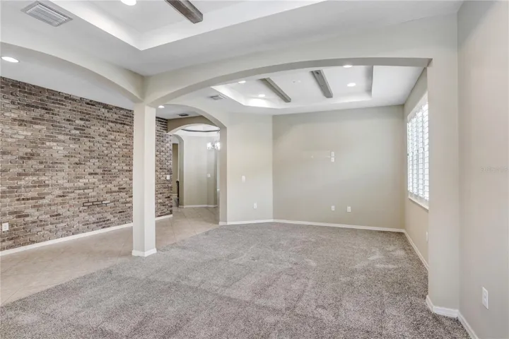 Flex Room or Formal Dining Area