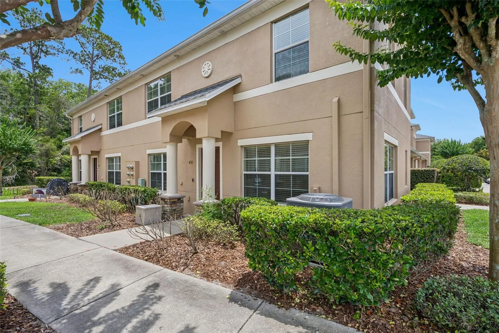 Welcome to 450 Carina Circle!