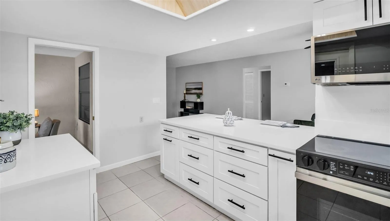 Open to the main living/dining room combo and access to the bonus room~