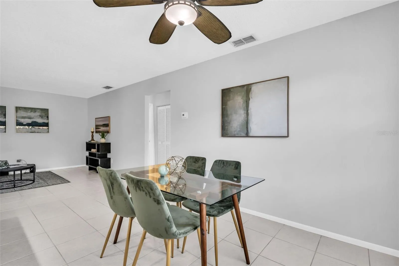 Hall from main living leads to the hall bath and two spacious bedrooms~