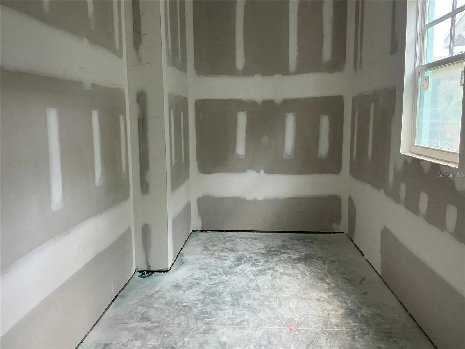 Master walk in closet