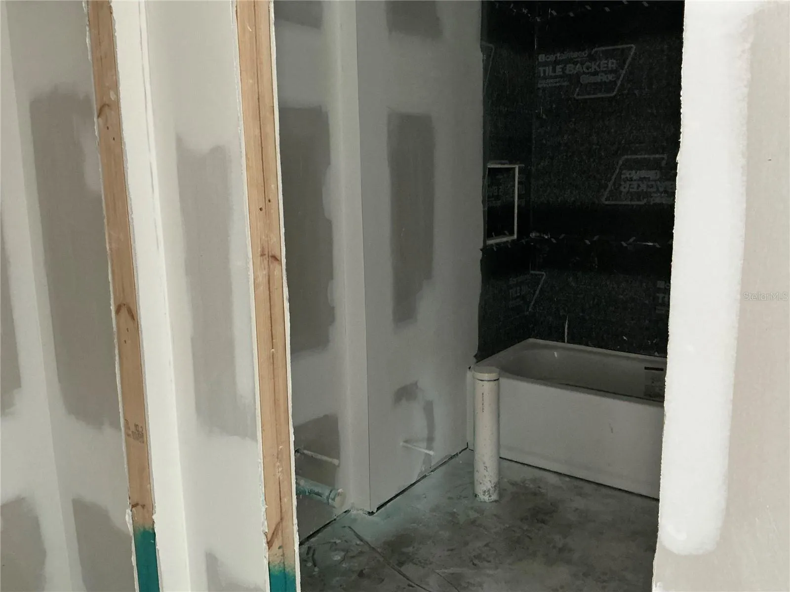 Full bath downstairs