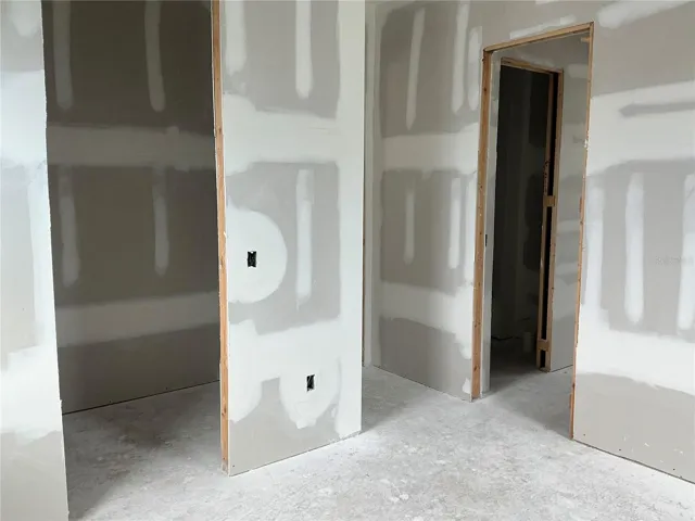 Upstairs Bedroom 1