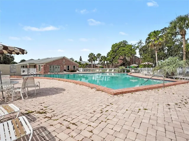 MASSIVE POOL!