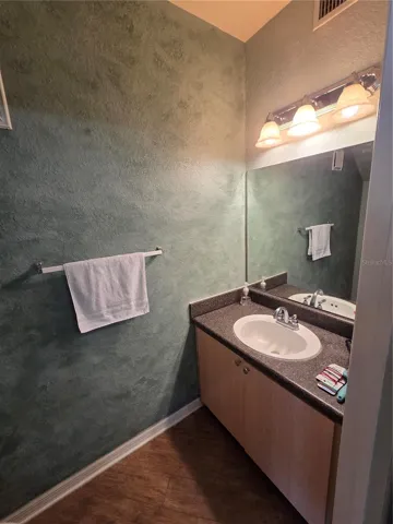 Half bath off the hallway