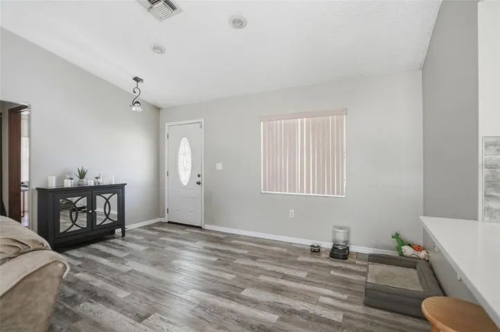 Formal dining room (no table in the home)