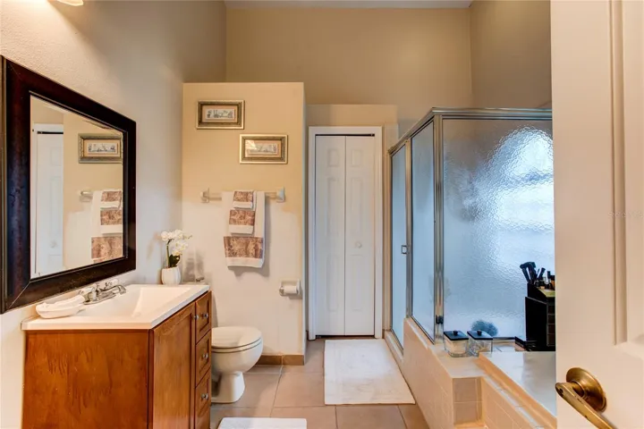 Shower & Garden Tub