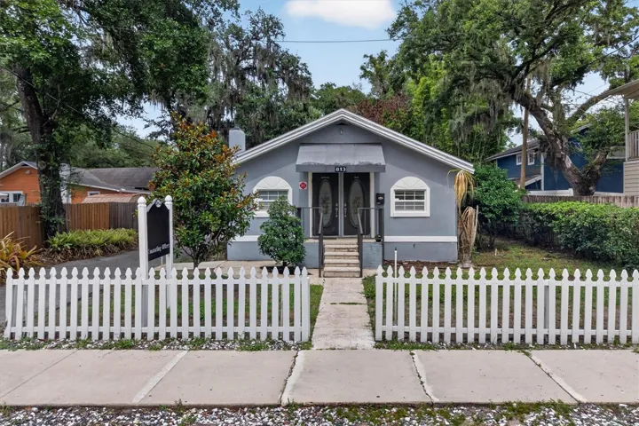 813 N Fern Creek