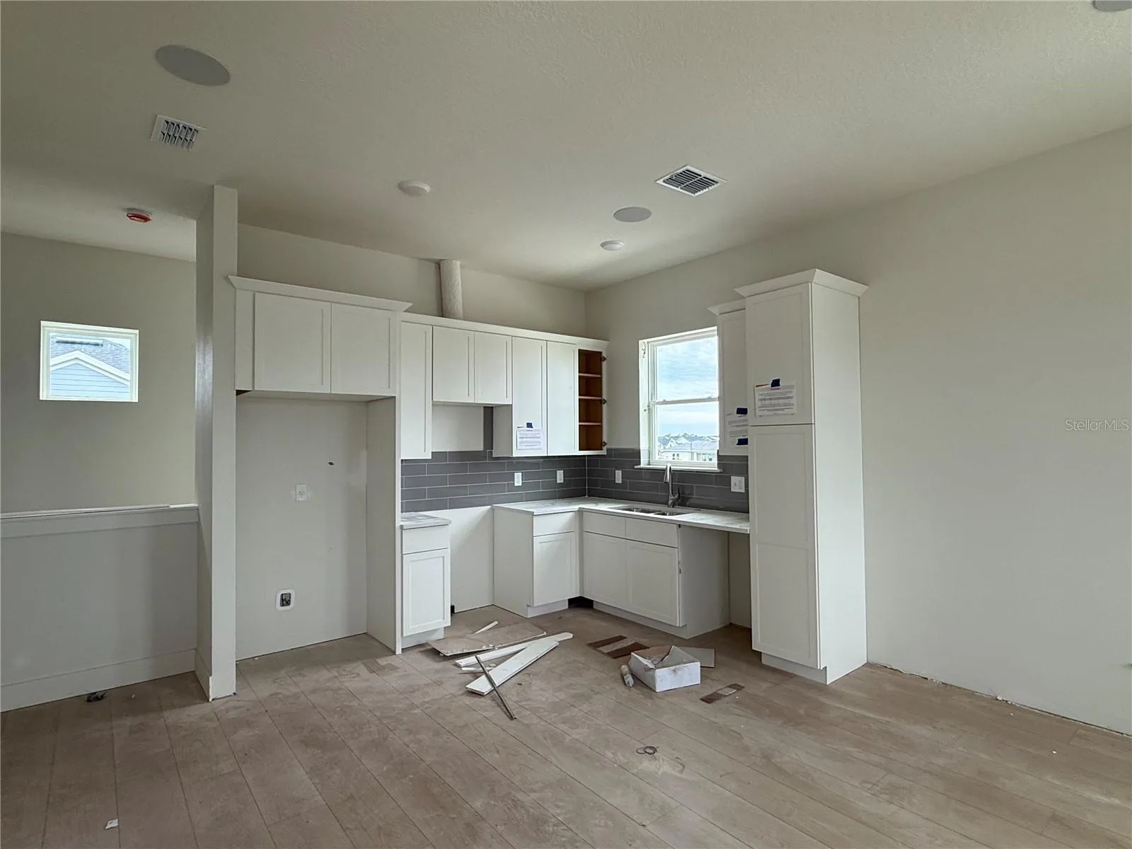 Apartment Kitchen