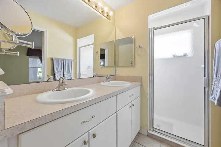 Primary ensuite bathroom