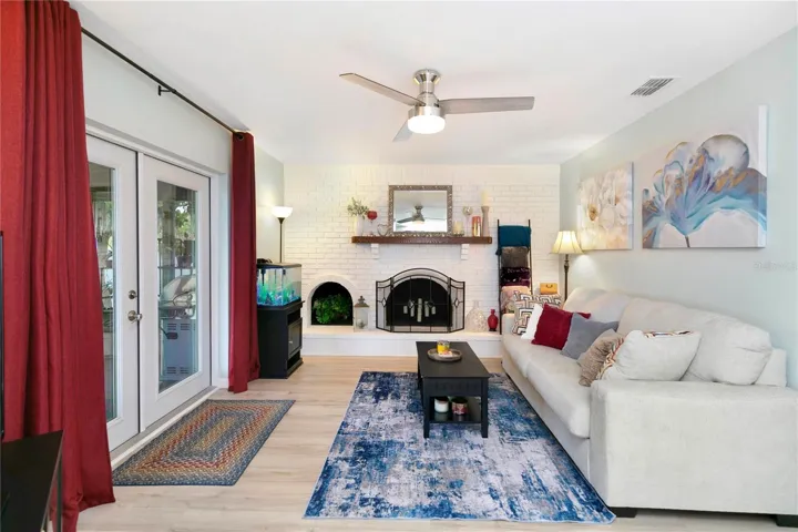 FAMILY/BONUS ROOM WITH FIREPLACE