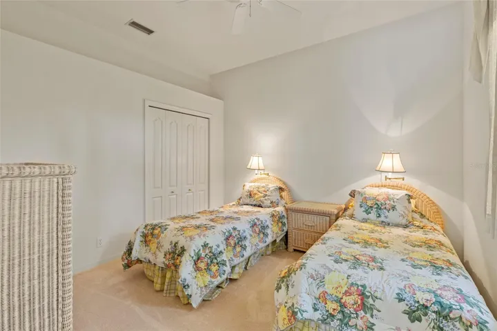 guest bedroom 4 can remain
