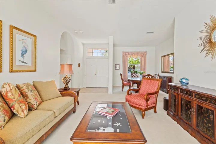 Formal living area