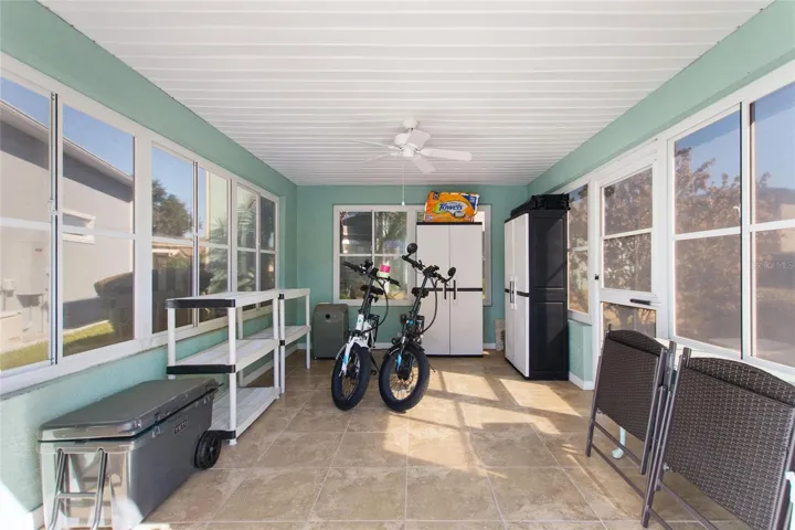 11x15 Casita with ceiling fan