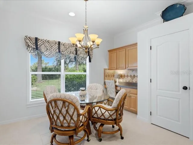 Dinette/Pantry/Butler's Pantry