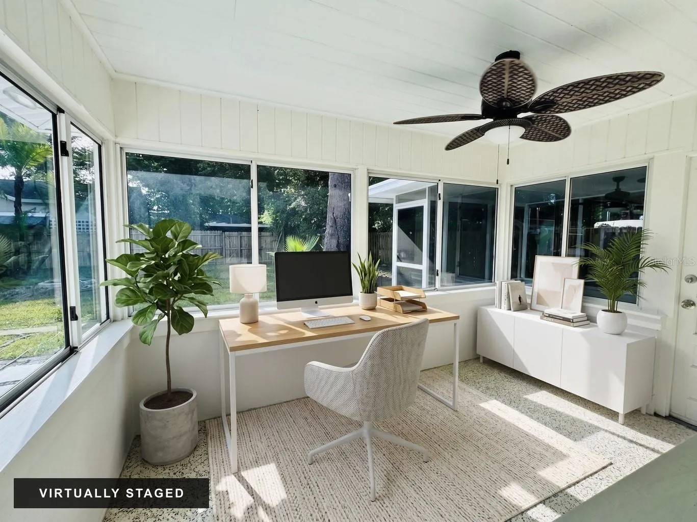 Florida Room, Digitally Altered Virtual Staged