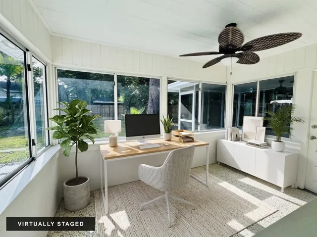 Florida Room, Digitally Altered Virtual Staged
