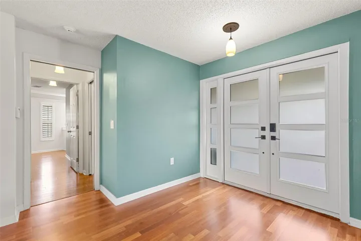 Front door entryway