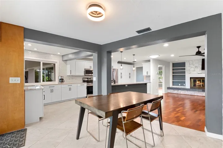 Breakfast nook off kitchen