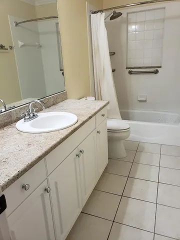 Upstairs Bathroom
