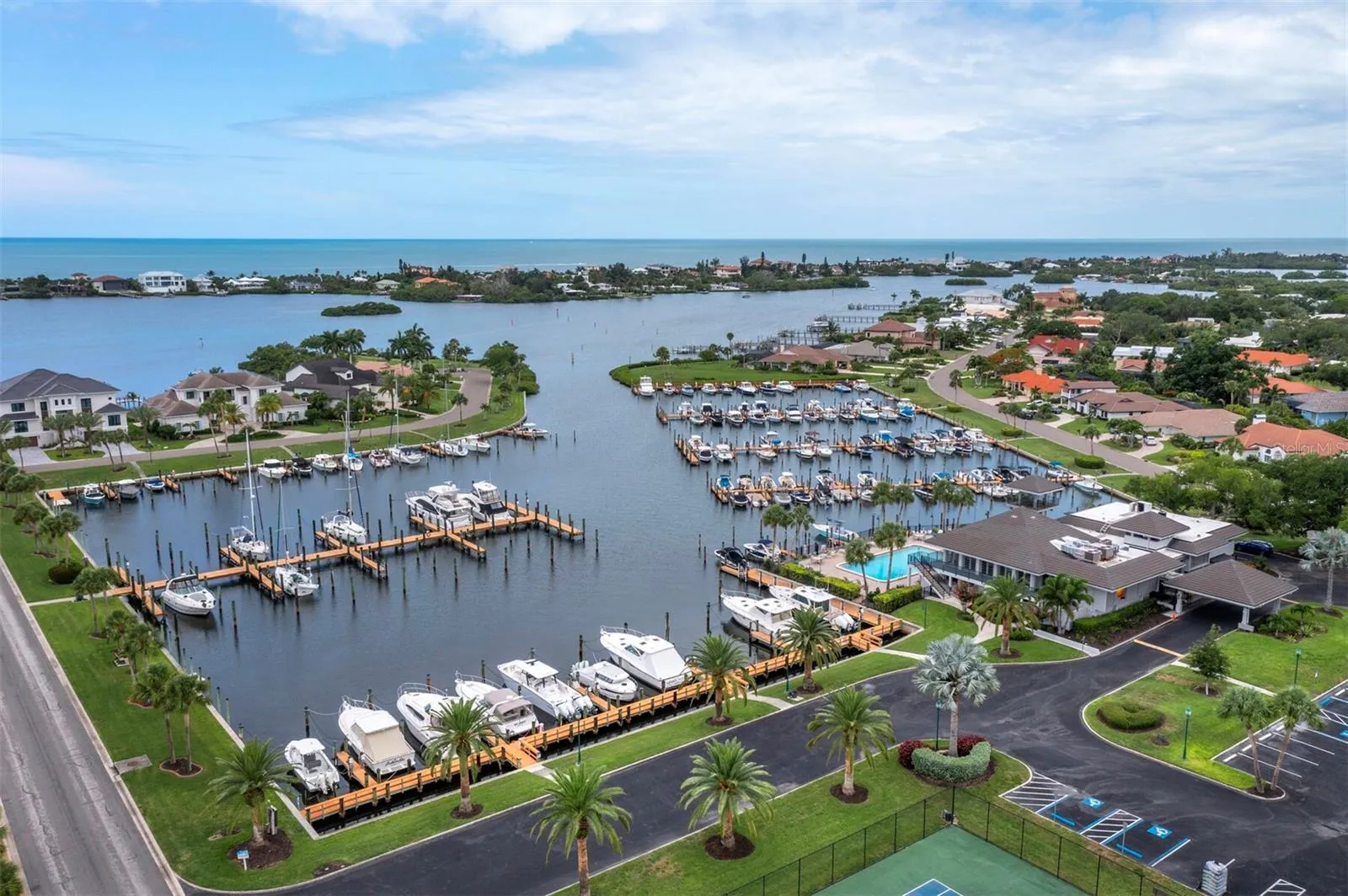 Southbay Yacht and Racquet Club - Marina and Clubhouse
