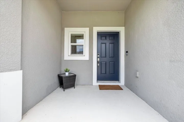 3 bedrooms, 2.5 bathrooms