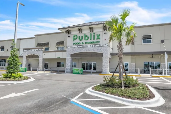 Perfect Location in the Lakewood Ranch America's #1 Master Planned Community