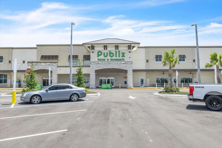 Brand new shopping plaza within walking distance