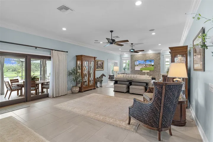 Living room view - huge expanse between the living room and dining room