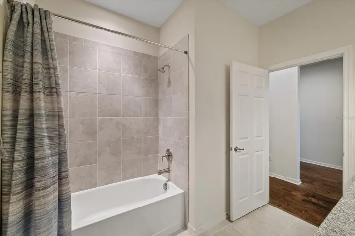 Full Guest Bathroom