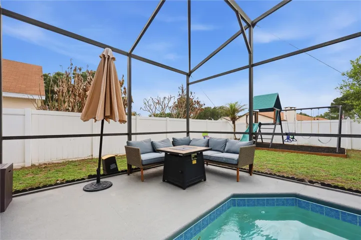 Screened Back Patio
