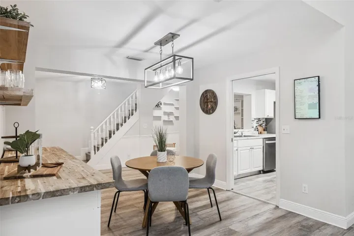 Breakfast nook